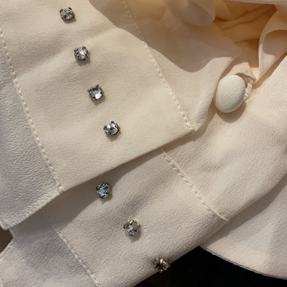 Designer Chloe Blouse w gems and removable tie. - Picture 6 of 7